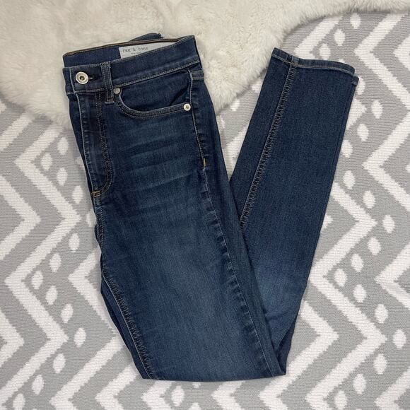 Rag and Bones High Rise‎ Ankle Skinny Medium Dark Wash Jeans Size 27 - Picture 2 of 7